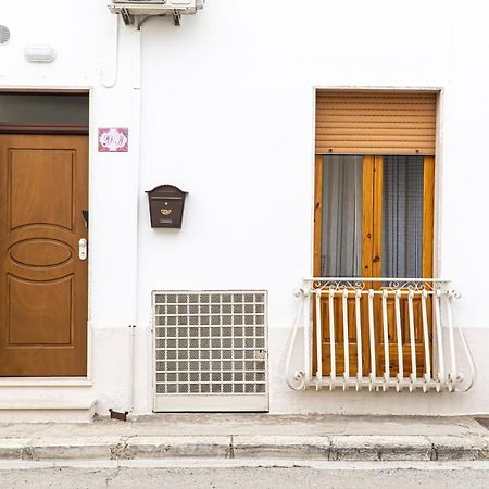 A Casa di Nonna Ada Apartment Manduria Bagian luar foto